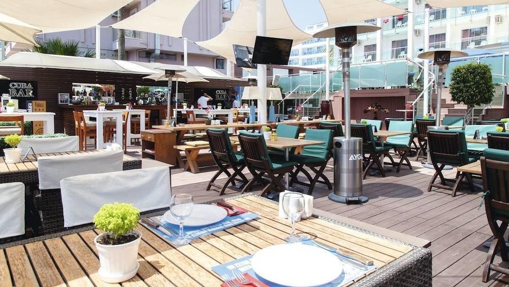 Blue Bay Platinum Отель